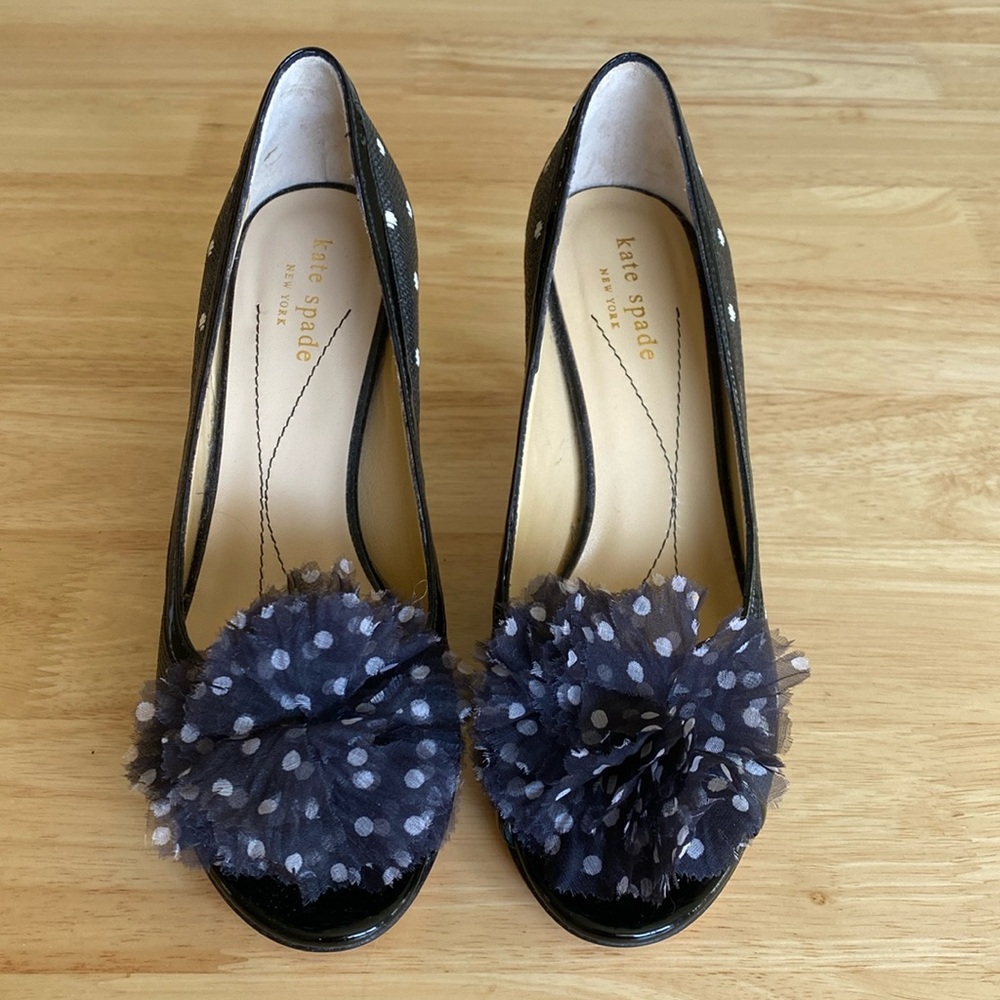 Kate Spade Molly heels polka dots black and white peep-toe size 7 NWOT